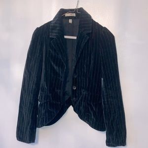Velvet Cropped Blazer